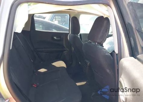 2018 Jeep Compass Sport 4X4 z USA, uszkodzony, nr VIN 3C4NJDABXJT189836